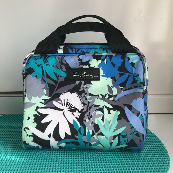 Vera Bradley Handbags - vera bradley lunchbox